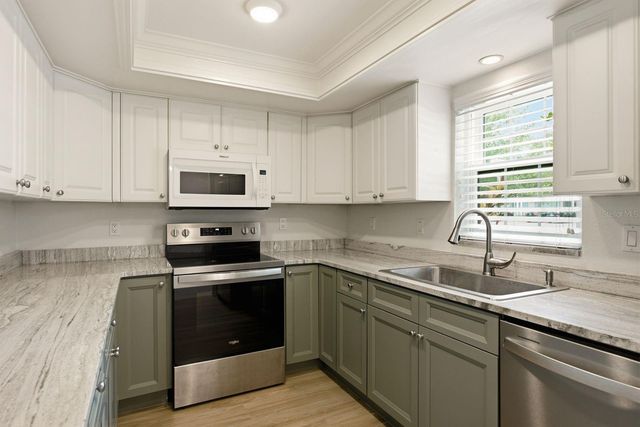 2453 EGRET BOULEVARD O102, Clearwater, FL 33762