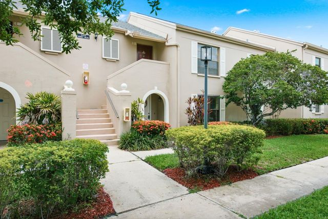 2453 EGRET BOULEVARD O102, Clearwater, FL 33762