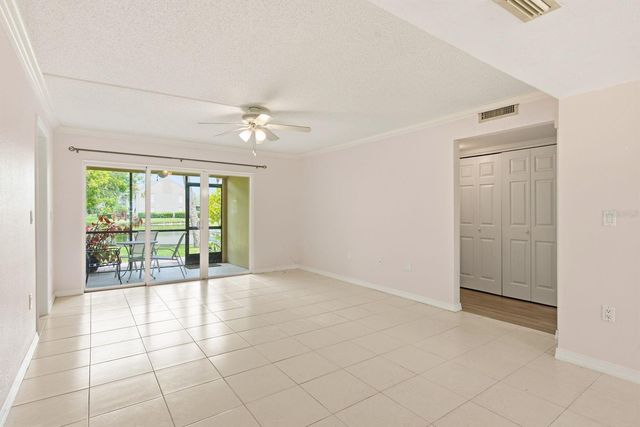 2453 EGRET BOULEVARD O102, Clearwater, FL 33762