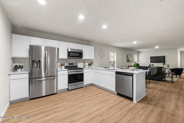 10705 JAVA Drive, Jacksonville, FL 32246