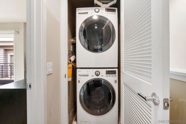 4541 Rainier Ave 13, San Diego, CA 92120