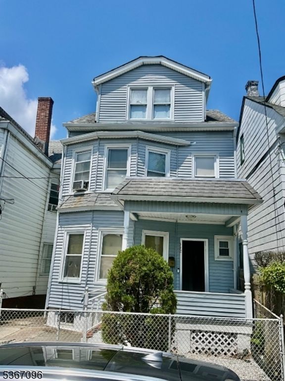 442 E 30Th St, Paterson City, NJ 07504