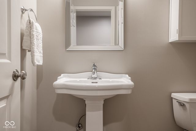 3300 W 106th Street, Carmel, IN 46032