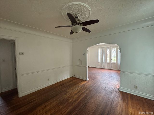 4869 Haverhill Street, Detroit, MI 48224