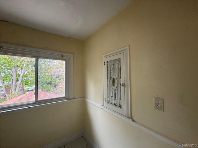 4869 Haverhill Street, Detroit, MI 48224