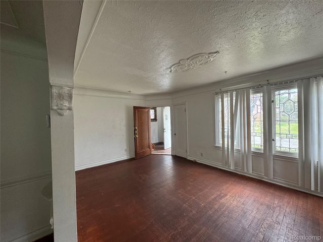 4869 Haverhill Street, Detroit, MI 48224