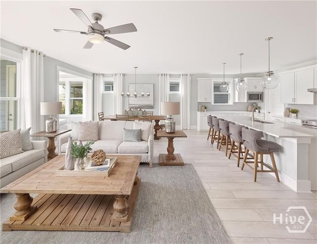162 Ember Way, Richmond Hill, GA 31324