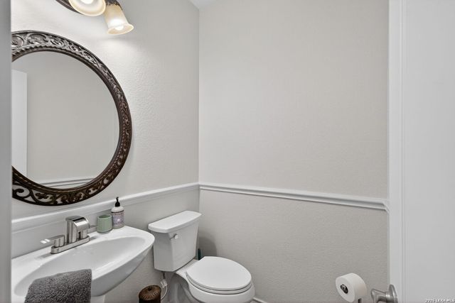 2415 Rogers, San Antonio, TX 78258