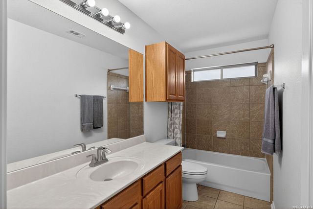 2415 Rogers, San Antonio, TX 78258