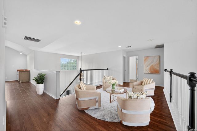 2415 Rogers, San Antonio, TX 78258