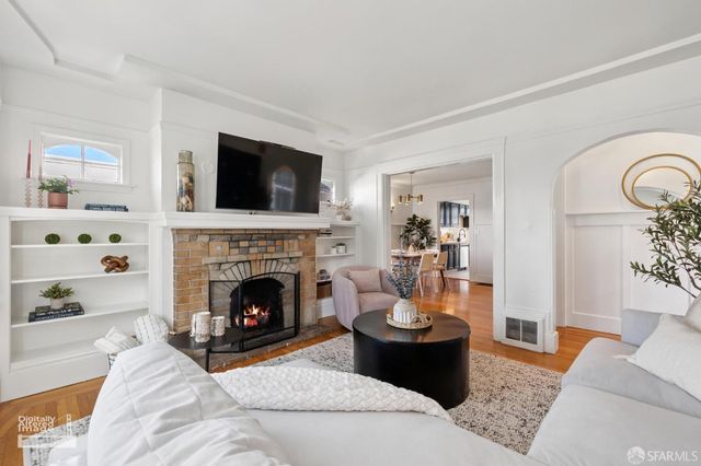 142 Jules Avenue, San Francisco, CA 94112