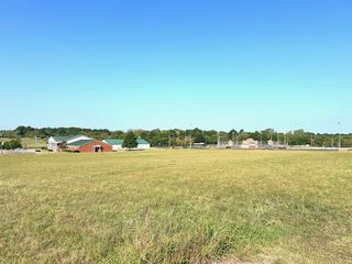 900 Ellington Parkway, Lewisburg, TN 37091