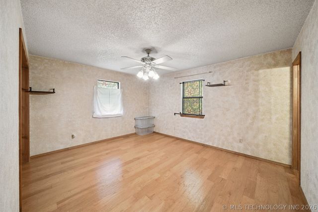 205 E Layton Street, Chelsea, OK 74016