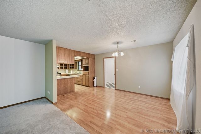 205 E Layton Street, Chelsea, OK 74016