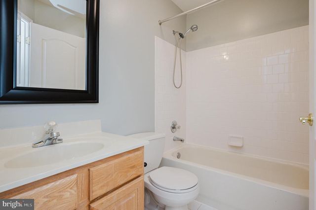 525 KIRKCALDY WAY, Abingdon, MD 21009