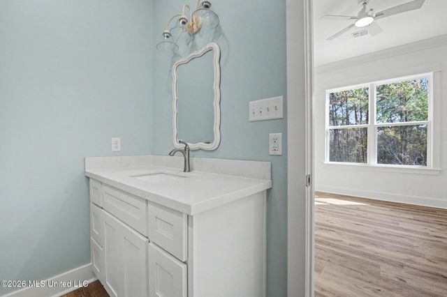 206 Piney Ridge, Waveland, MS 39576