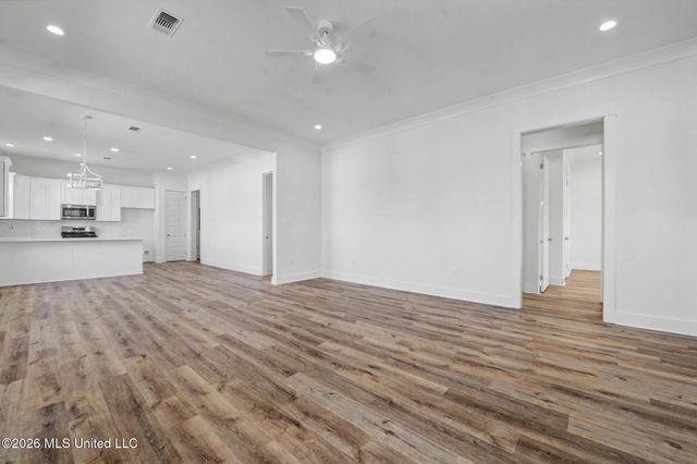 206 Piney Ridge, Waveland, MS 39576