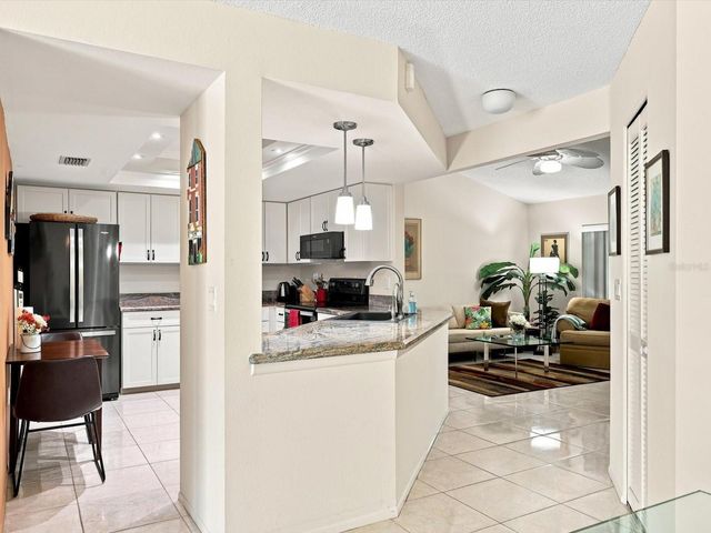 3450 TALLYWOOD LANE 7150, Sarasota, FL 34237