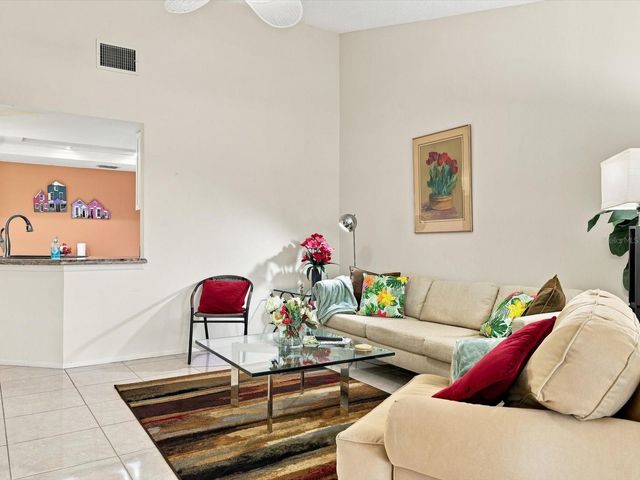 3450 TALLYWOOD LANE 7150, Sarasota, FL 34237