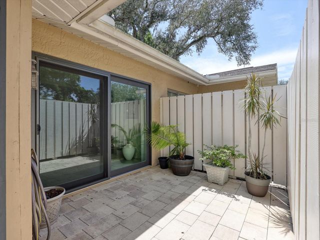 3450 TALLYWOOD LANE 7150, Sarasota, FL 34237
