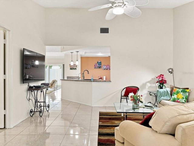 3450 TALLYWOOD LANE 7150, Sarasota, FL 34237