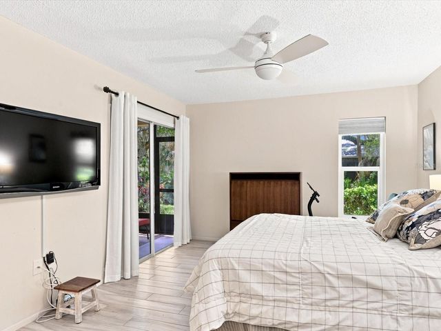 3450 TALLYWOOD LANE 7150, Sarasota, FL 34237