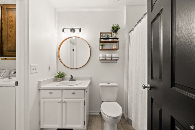 7635 S LARK MEADOW CV, Midvale, UT 84047