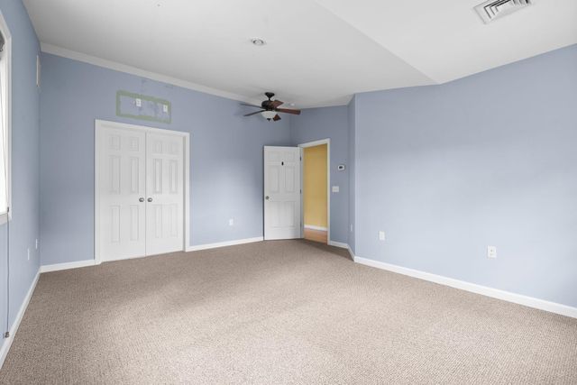 163 Wedgewood Lane, Manchester, NH 03109