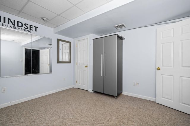 163 Wedgewood Lane, Manchester, NH 03109
