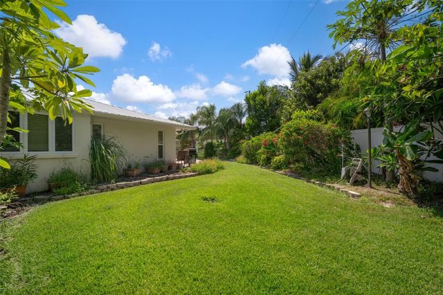 7202 18TH AVENUE NW, Bradenton, FL 34209