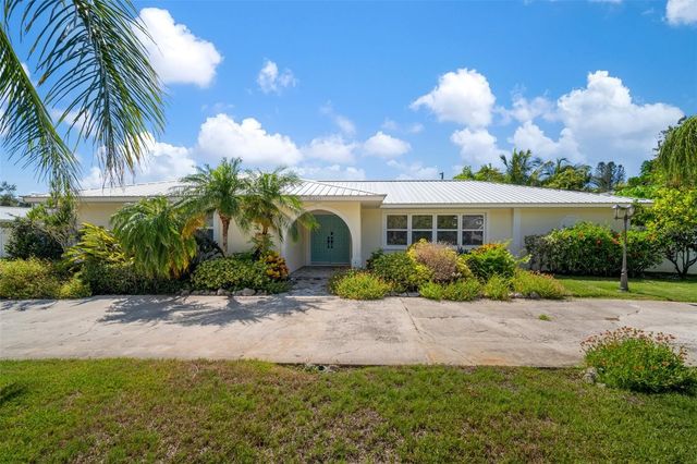 7202 18TH AVENUE NW, Bradenton, FL 34209