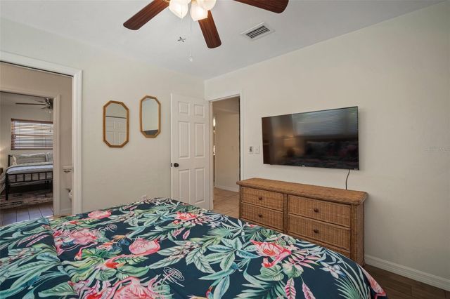 7202 18TH AVENUE NW, Bradenton, FL 34209