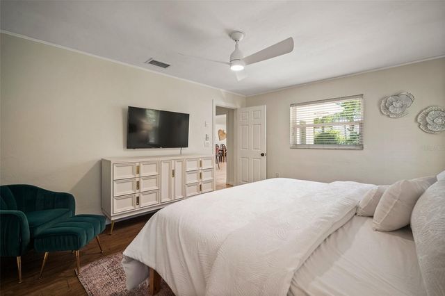 7202 18TH AVENUE NW, Bradenton, FL 34209