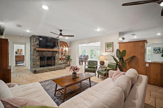 7202 18TH AVENUE NW, Bradenton, FL 34209