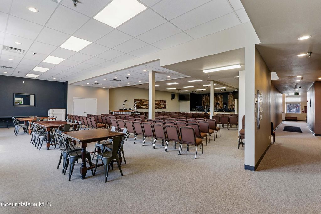 208 N First Ave, Sandpoint, ID 83864 photo 11