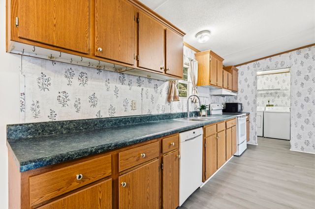 344 Misty Breeze Ln., Murrells Inlet, SC 29576