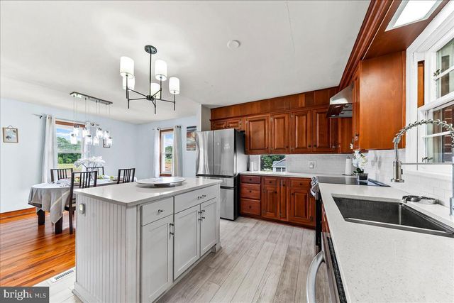 625 DOE RUN RD, Coatesville, PA 19320