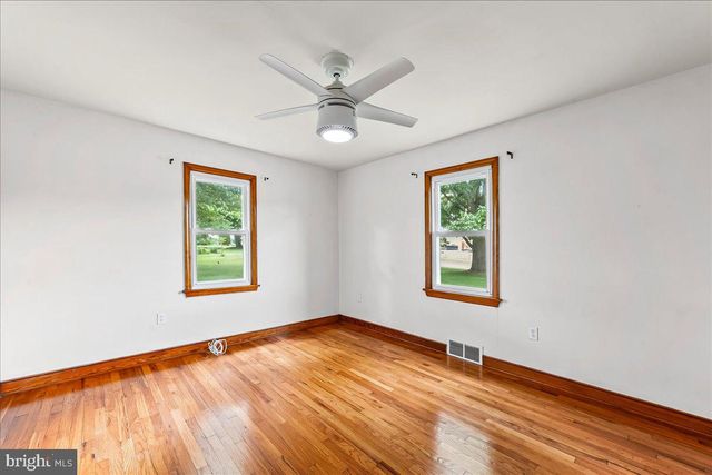 625 DOE RUN RD, Coatesville, PA 19320