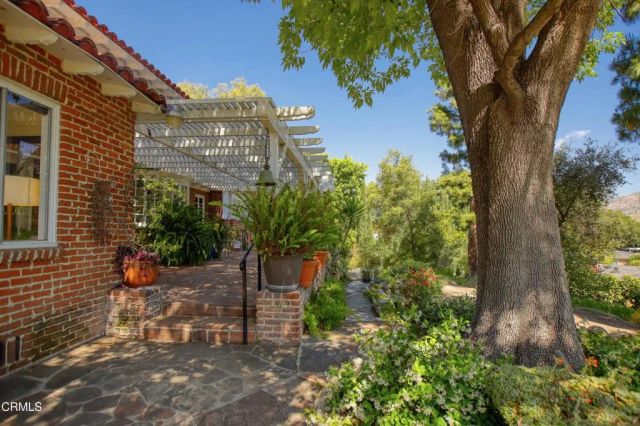 8660 Apperson Street, Los Angeles, CA 91040