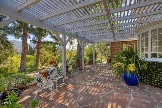 8660 Apperson Street, Los Angeles, CA 91040