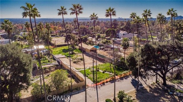 1678 Braeburn Road, Altadena, CA 91001