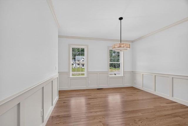 19 Unkety Brook Way, Dunstable, MA 01827
