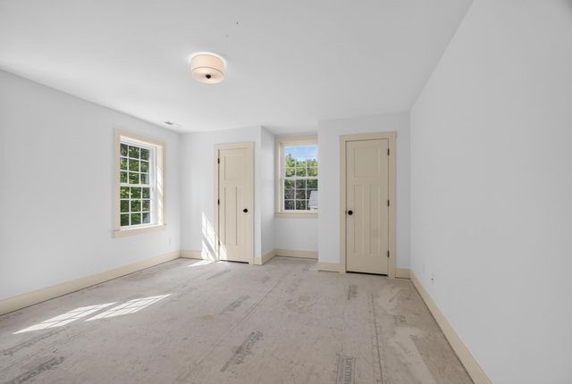 19 Unkety Brook Way, Dunstable, MA 01827