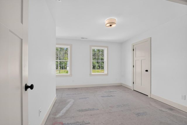 19 Unkety Brook Way, Dunstable, MA 01827