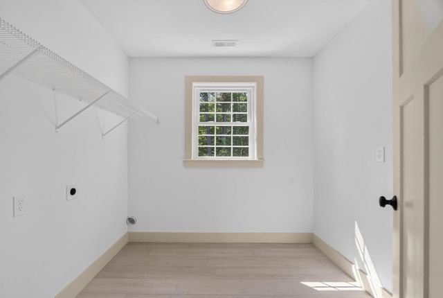 19 Unkety Brook Way, Dunstable, MA 01827