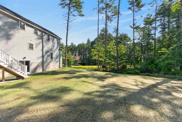 19 Unkety Brook Way, Dunstable, MA 01827