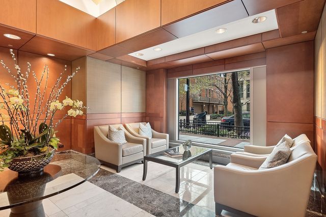 445 E North Water Street 1305, Chicago, IL 60611