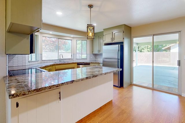 2830 Coy Drive, Yuba City, CA 95993