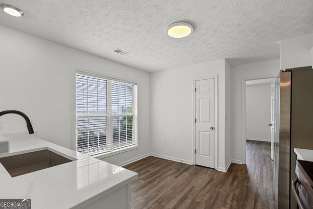 171 Lake Cove Approach, Newnan, GA 30265