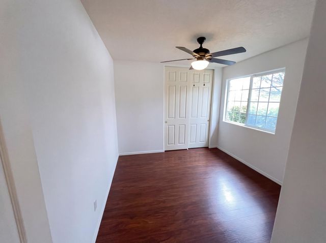 7447 Redpoll Road NW, Albuquerque, NM 87114